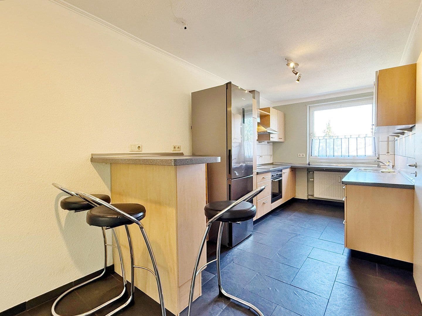 Prodej bytu 3+1 82 m², Viernheim, Hessen Prodej bytu 3+1 82 m², Viernheim, Hessen
