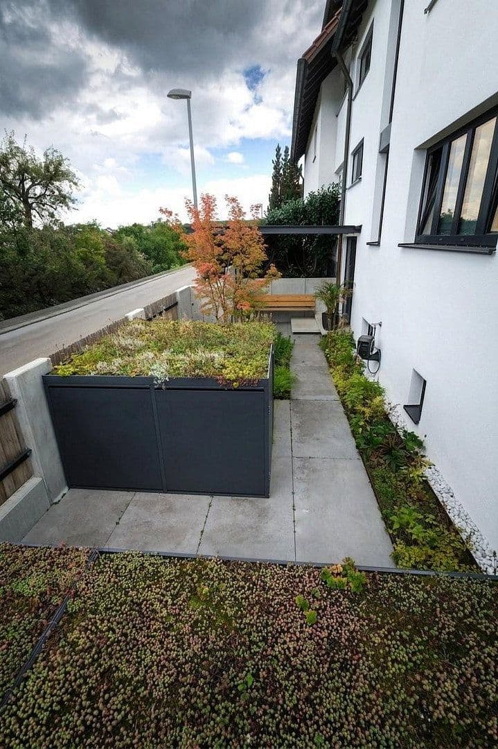 Pronájem bytu 2+kk 96 m², Stuttgart-Weilimdorf, Bádensko-Württembersko Pronájem bytu 2+kk 96 m², Stuttgart-Weilimdorf, Bádensko-Württembersko