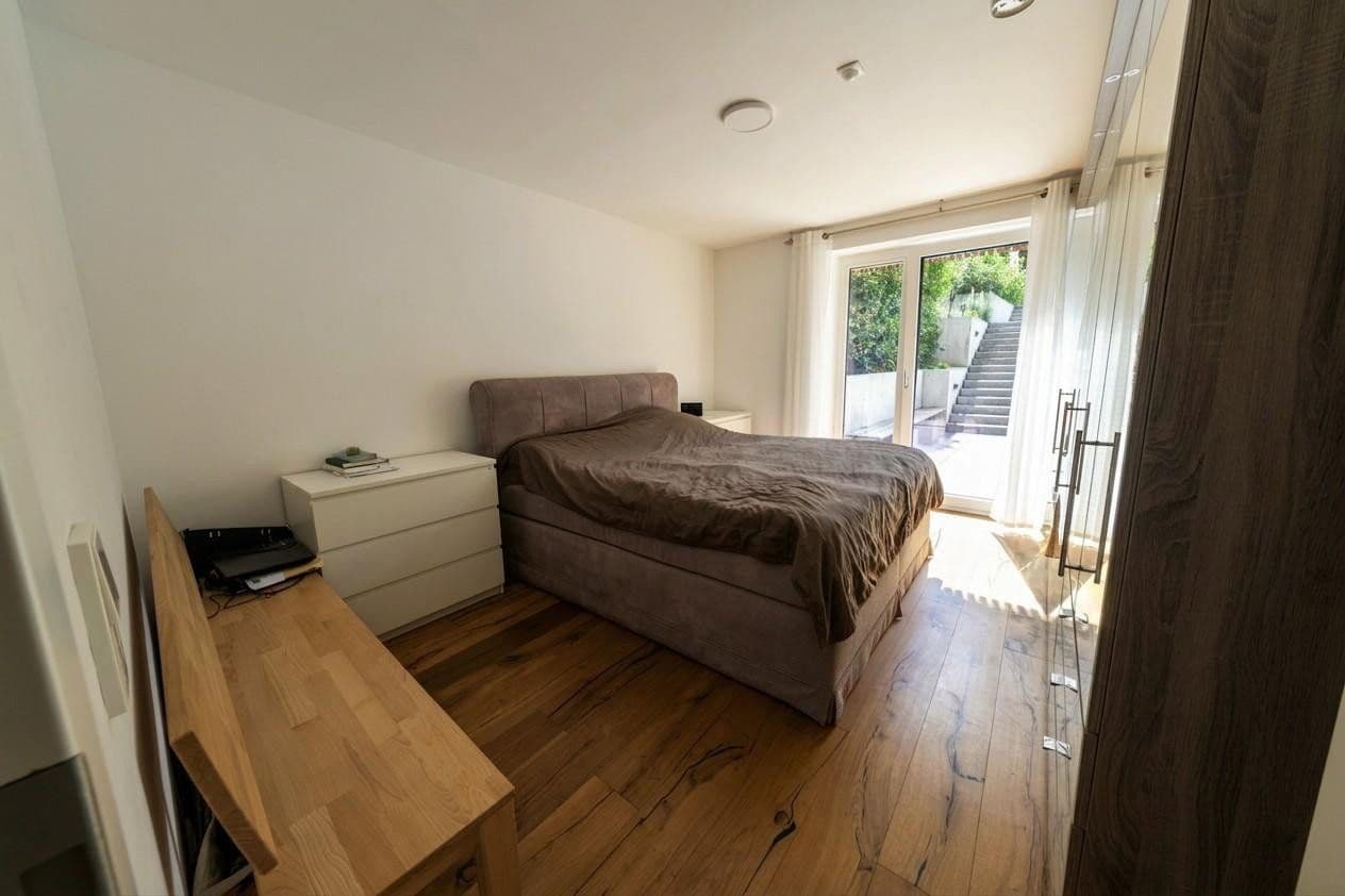 Pronájem bytu 2+kk 96 m², Stuttgart-Weilimdorf, Bádensko-Württembersko Pronájem bytu 2+kk 96 m², Stuttgart-Weilimdorf, Bádensko-Württembersko
