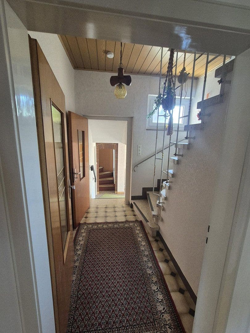 Prodej domu 193 m², pozemek 1.167 m², Bückeburg, Dolní Sasko Prodej domu 193 m², pozemek 1.167 m², Bückeburg, Dolní Sasko