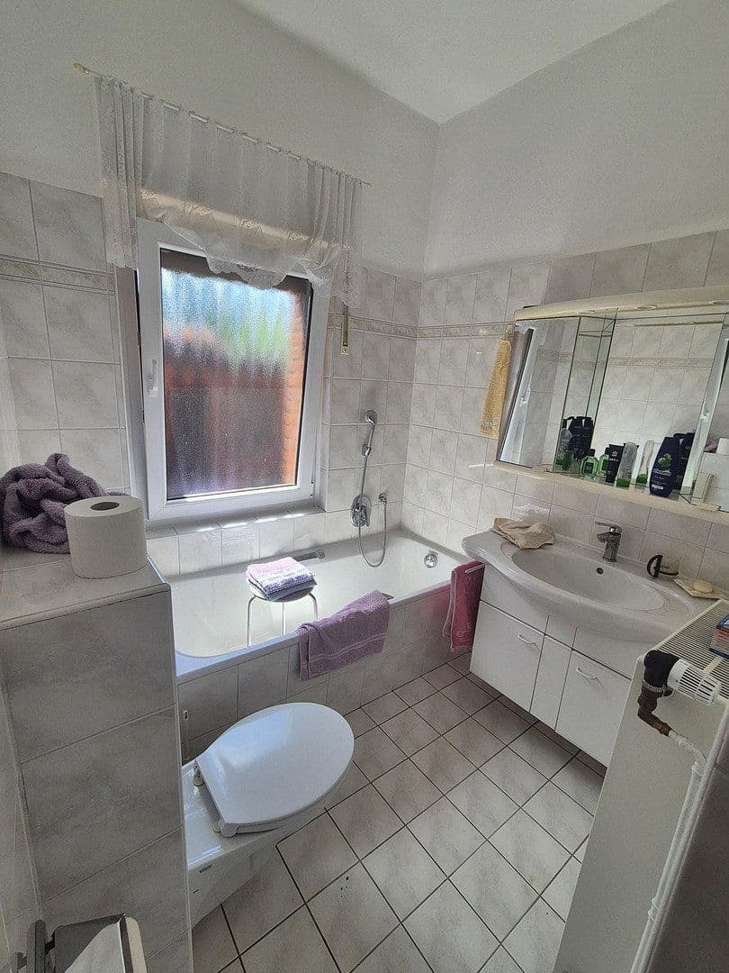 Prodej domu 193 m², pozemek 1.167 m², Bückeburg, Dolní Sasko Prodej domu 193 m², pozemek 1.167 m², Bückeburg, Dolní Sasko