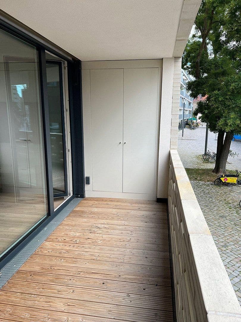 Pronájem bytu 2+1 82 m², Fromet-und-Moses-Mendelsohn-Platz 2, Berlin, Berlín Pronájem bytu 2+1 82 m², Fromet-und-Moses-Mendelsohn-Platz 2, Berlin, Berlín