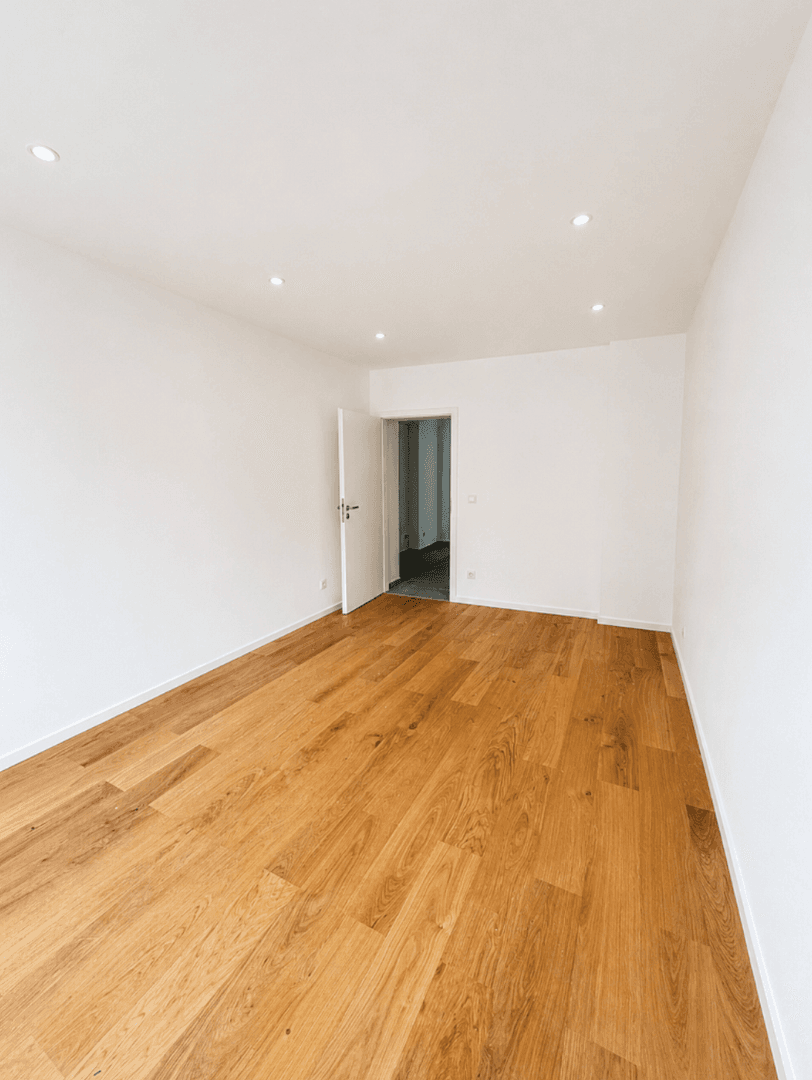 Prodej bytu 3+kk 74 m², Düsseldorf, Severní Porýní-Vestfálsko Prodej bytu 3+kk 74 m², Düsseldorf, Severní Porýní-Vestfálsko