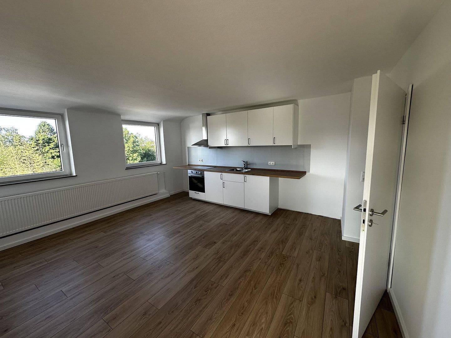 Pronájem bytu 3+1 63 m², Fröbelstraße 16, Bremen, Bremen Pronájem bytu 3+1 63 m², Fröbelstraße 16, Bremen, Bremen