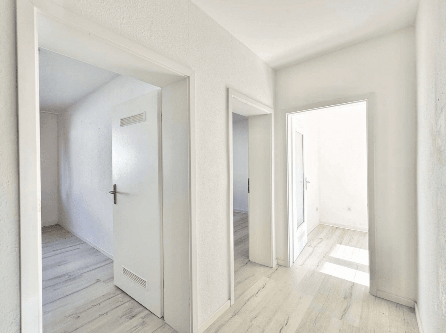 Prodej bytu 2+1 55 m², Köln, Severní Porýní-Vestfálsko Prodej bytu 2+1 55 m², Köln, Severní Porýní-Vestfálsko