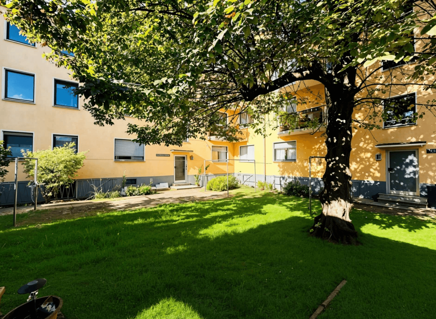 Prodej bytu 2+1 55 m², Köln, Severní Porýní-Vestfálsko Prodej bytu 2+1 55 m², Köln, Severní Porýní-Vestfálsko