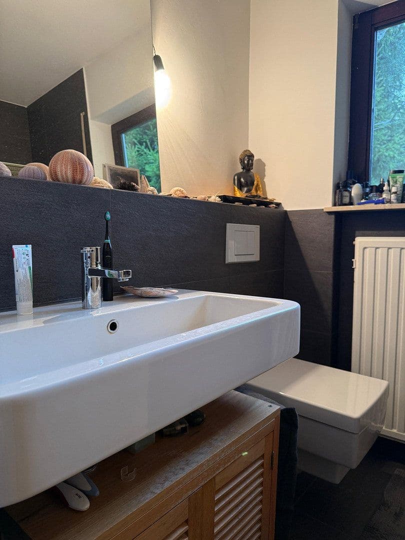 Prodej domu 146 m², pozemek 332 m², Schmitten im Taunus, Hessen Prodej domu 146 m², pozemek 332 m², Schmitten im Taunus, Hessen