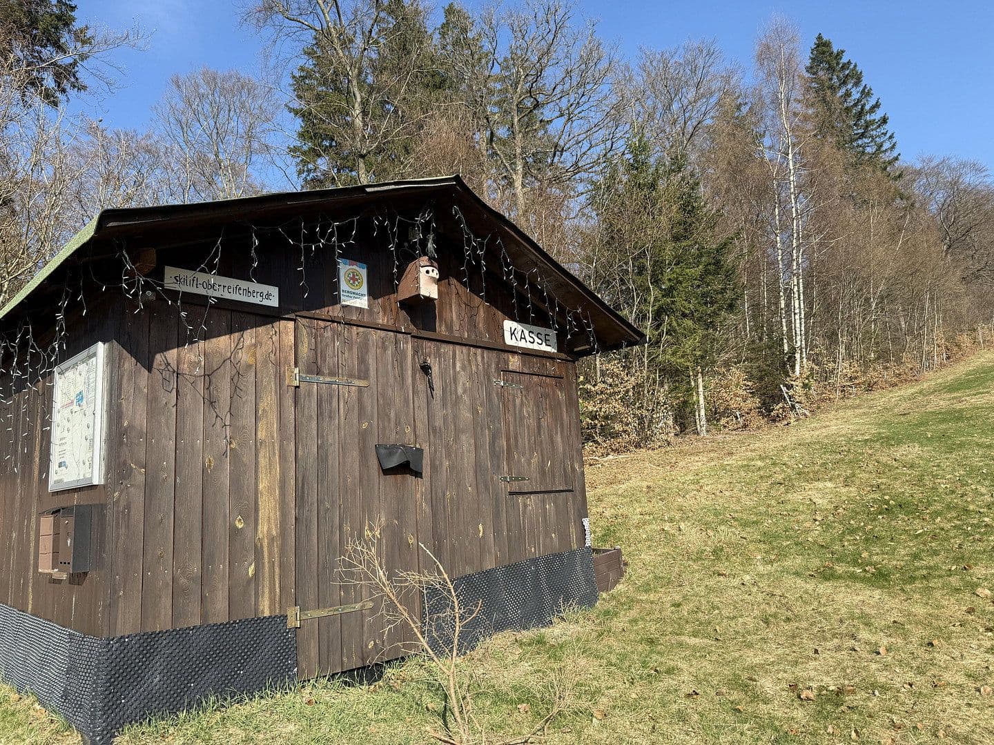 Prodej domu 146 m², pozemek 332 m², Schmitten im Taunus, Hessen Prodej domu 146 m², pozemek 332 m², Schmitten im Taunus, Hessen