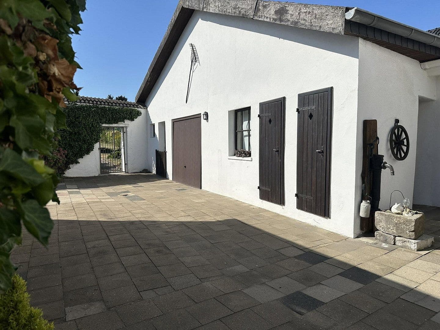 Prodej domu 160 m², pozemek 1.456 m², Schulstraße 1-3, Baesweiler, Severní Porýní-Vestfálsko Prodej domu 160 m², pozemek 1.456 m², Schulstraße 1-3, Baesweiler, Severní Porýní-Vestfálsko