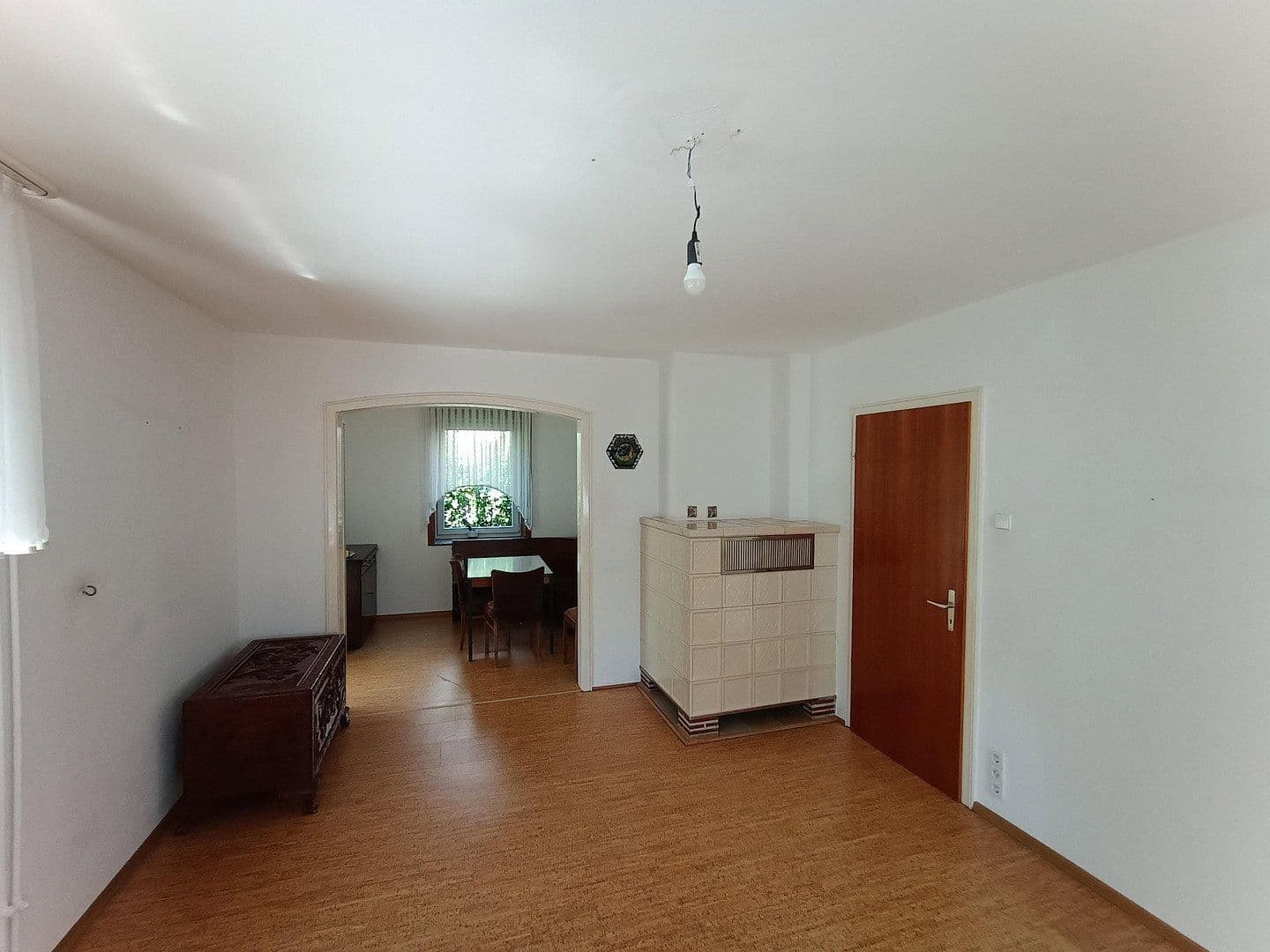 Prodej domu 119 m², pozemek 514 m², Stadtseestraße 56, Weinsberg, Bádensko-Württembersko Prodej domu 119 m², pozemek 514 m², Stadtseestraße 56, Weinsberg, Bádensko-Württembersko