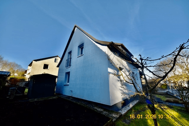 Prodej domu 119 m², pozemek 514 m², Stadtseestraße 56, Weinsberg, Bádensko-Württembersko Prodej domu 119 m², pozemek 514 m², Stadtseestraße 56, Weinsberg, Bádensko-Württembersko