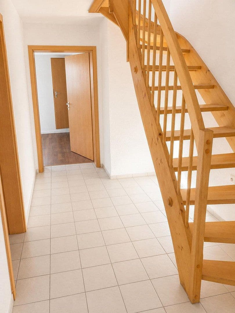 Pronájem bytu 3+kk 78 m², Reutlingen, Bádensko-Württembersko Pronájem bytu 3+kk 78 m², Reutlingen, Bádensko-Württembersko