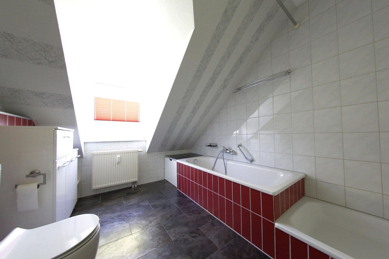Prodej bytu 4+1 94 m², Wendelsheim, Porýní-Falc Prodej bytu 4+1 94 m², Wendelsheim, Porýní-Falc