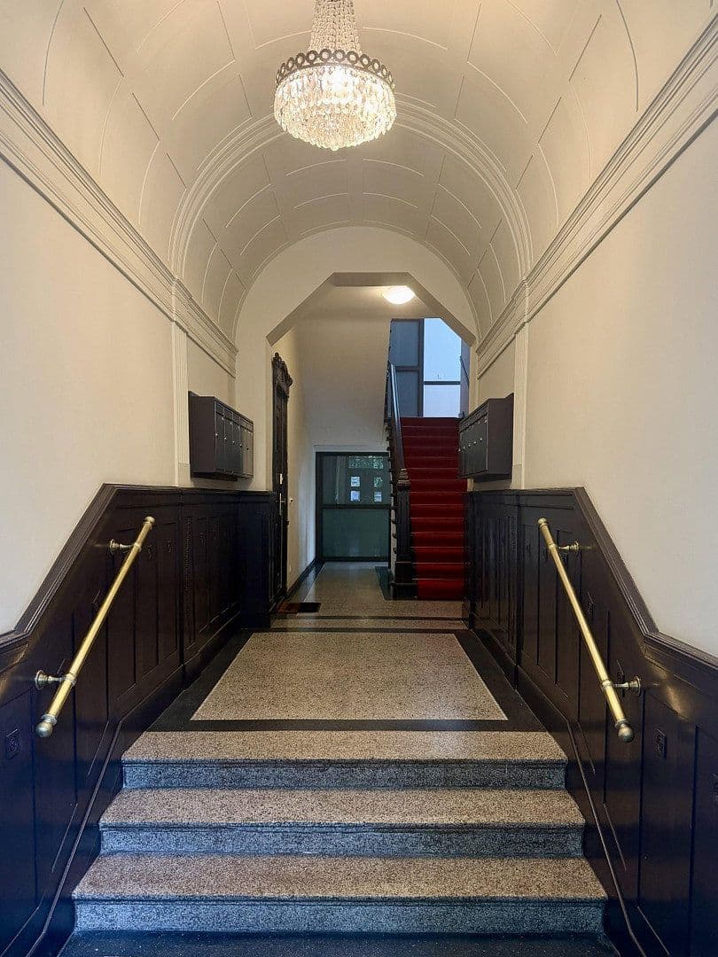 Prodej bytu 4+1 159 m², Berlin, Berlín Prodej bytu 4+1 159 m², Berlin, Berlín