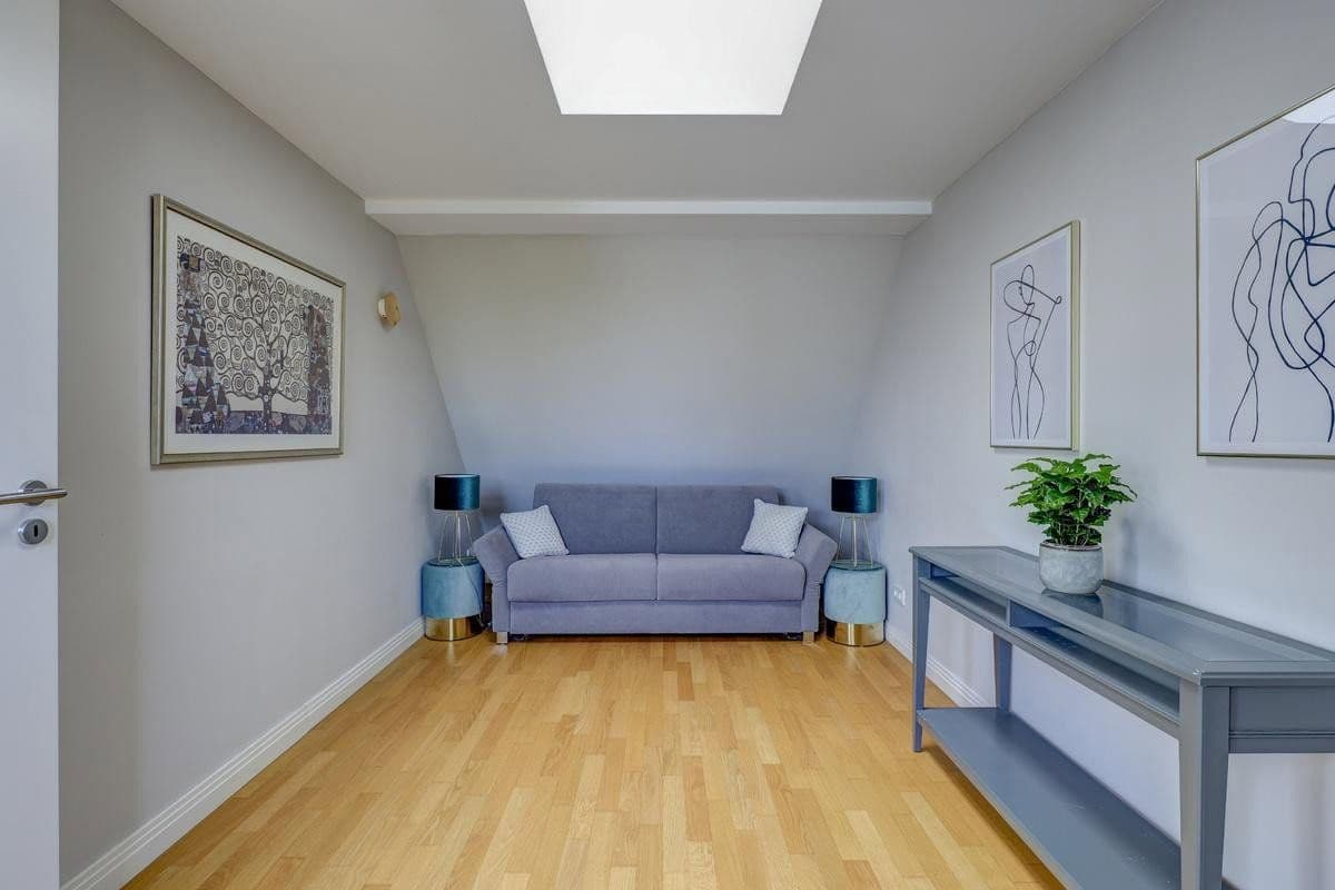 Prodej bytu 4+1 159 m², Berlin, Berlín Prodej bytu 4+1 159 m², Berlin, Berlín