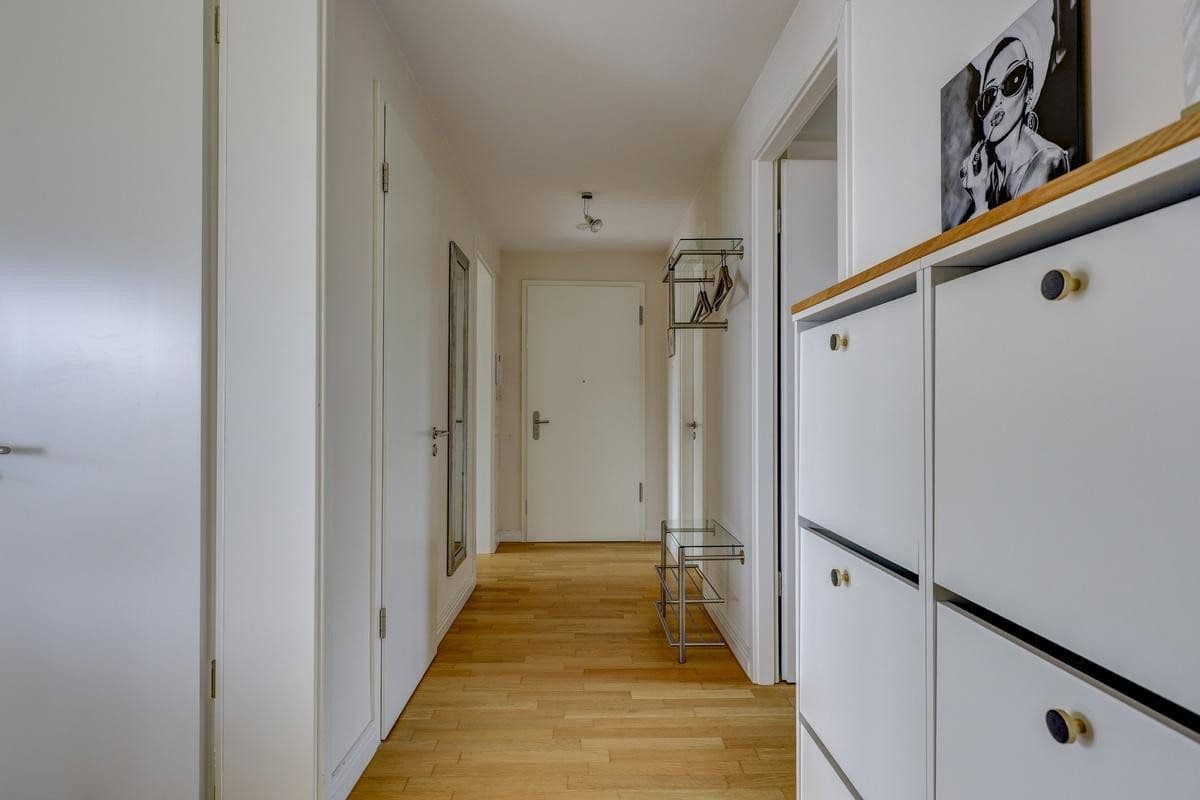 Prodej bytu 4+1 159 m², Berlin, Berlín Prodej bytu 4+1 159 m², Berlin, Berlín