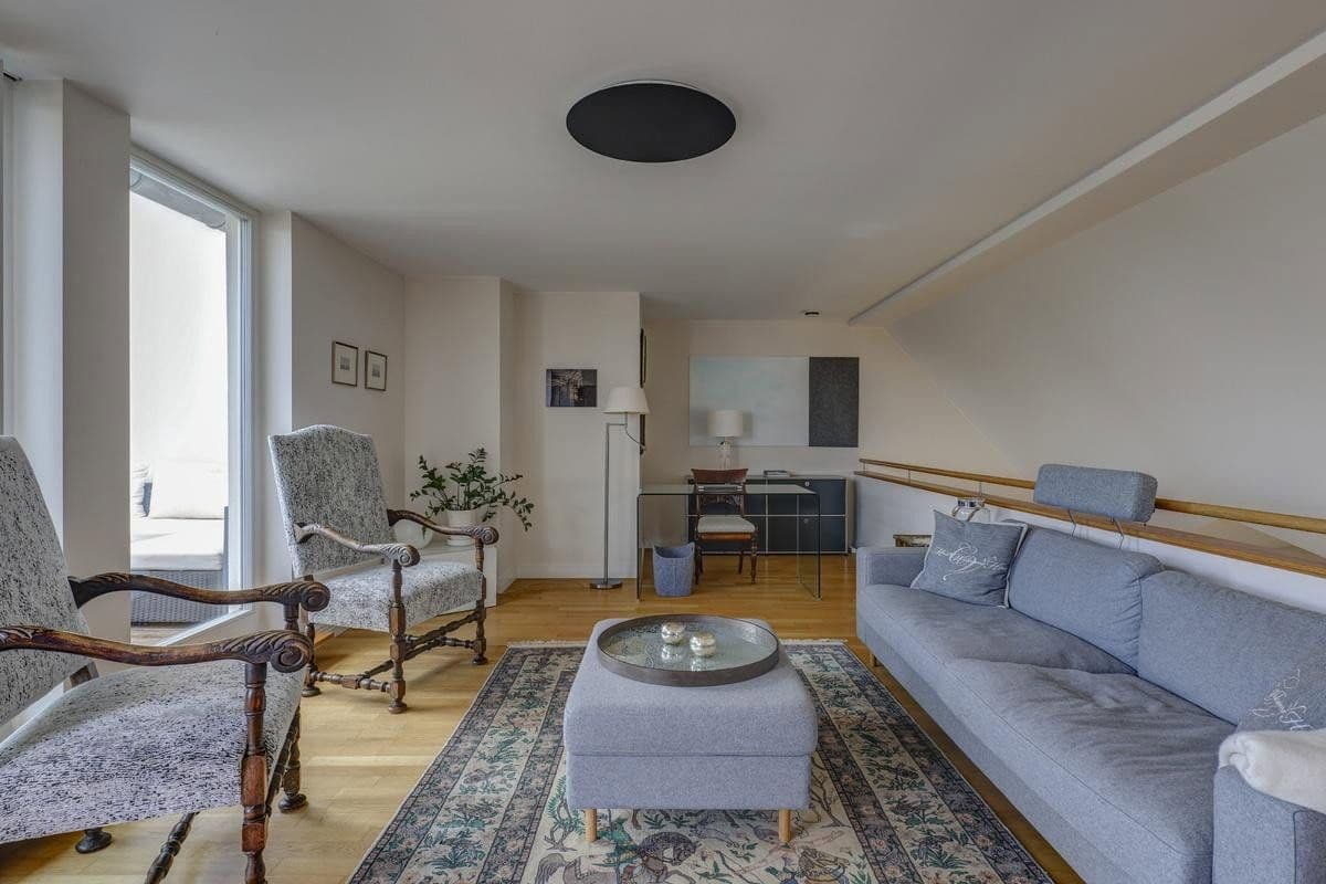 Prodej bytu 4+1 159 m², Berlin, Berlín Prodej bytu 4+1 159 m², Berlin, Berlín