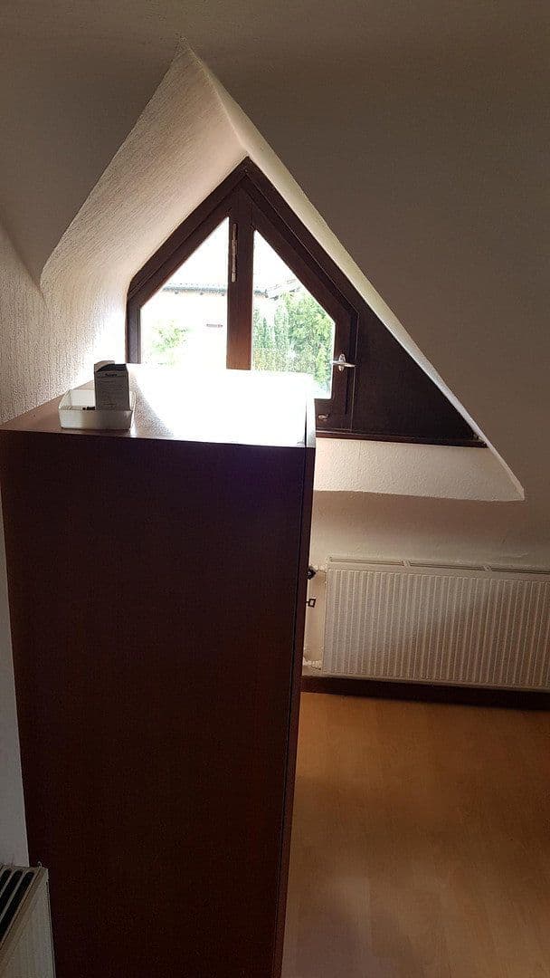 Prodej domu 145 m², pozemek 318 m², Homerich 9, Idar-Oberstein, Porýní-Falc Prodej domu 145 m², pozemek 318 m², Homerich 9, Idar-Oberstein, Porýní-Falc