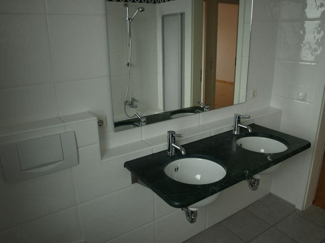 Pronájem domu 143 m², pozemek 200 m², Alleestr. 2b, Unterschleißheim, Bavorsko Pronájem domu 143 m², pozemek 200 m², Alleestr. 2b, Unterschleißheim, Bavorsko