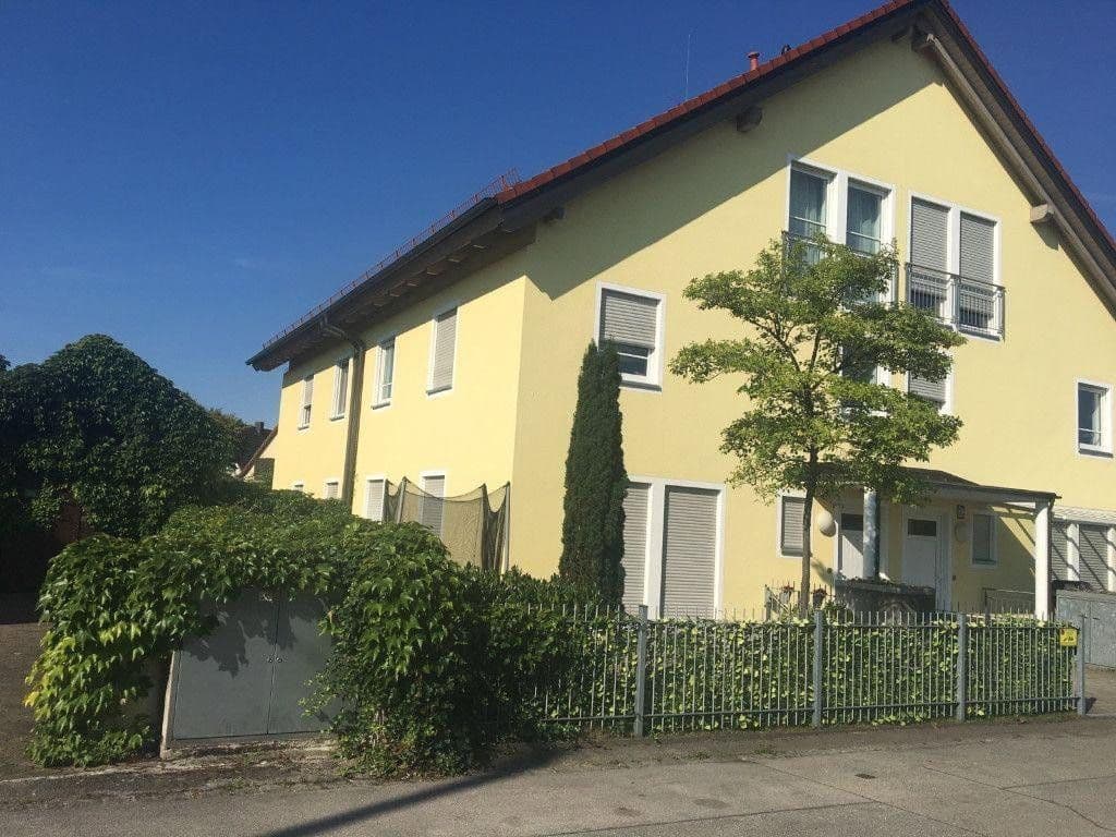 Pronájem domu 143 m², pozemek 200 m², Alleestr. 2b, Unterschleißheim, Bavorsko Pronájem domu 143 m², pozemek 200 m², Alleestr. 2b, Unterschleißheim, Bavorsko