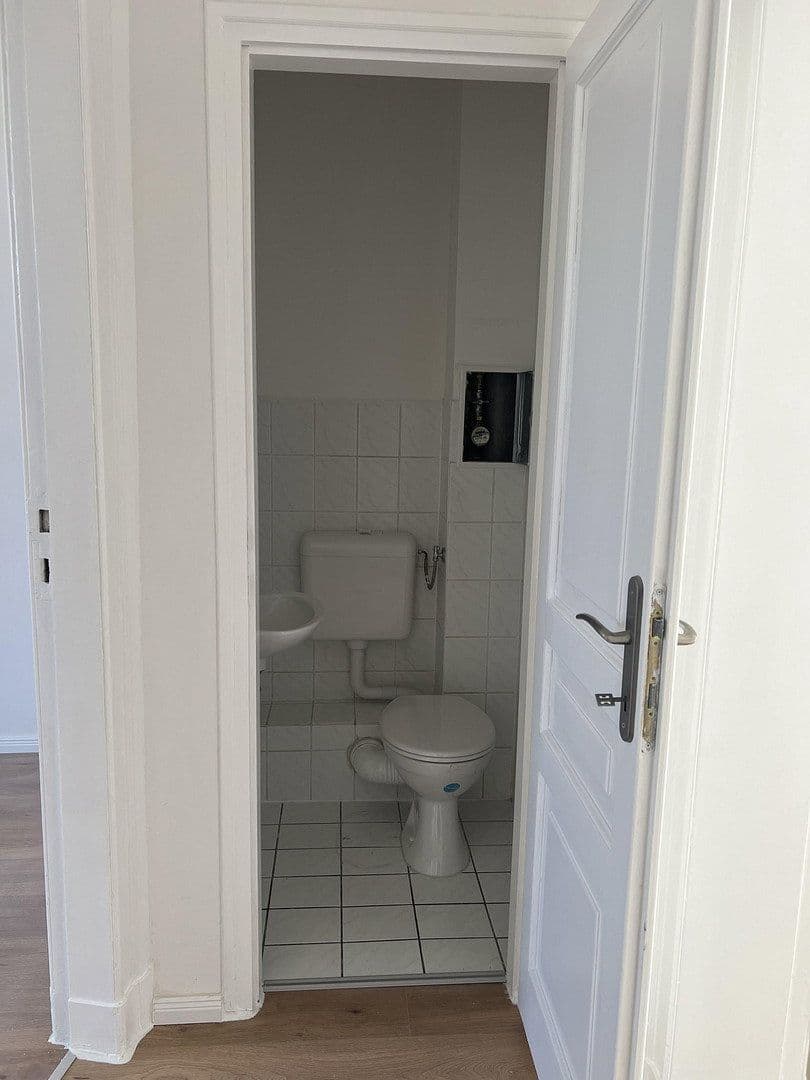 Pronájem bytu 3+1 92 m², Magdeburg, Sasko-Anhaltsko Pronájem bytu 3+1 92 m², Magdeburg, Sasko-Anhaltsko