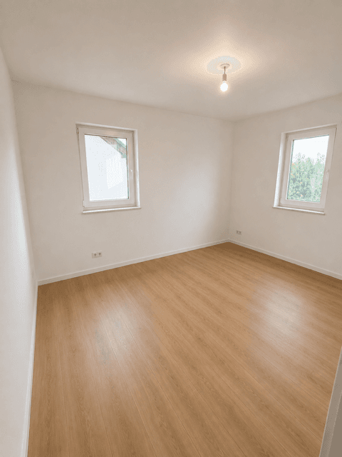 Pronájem bytu 3+1 88 m², Puderbach, Porýní-Falc Pronájem bytu 3+1 88 m², Puderbach, Porýní-Falc