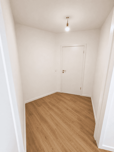 Pronájem bytu 3+1 88 m², Puderbach, Porýní-Falc Pronájem bytu 3+1 88 m², Puderbach, Porýní-Falc