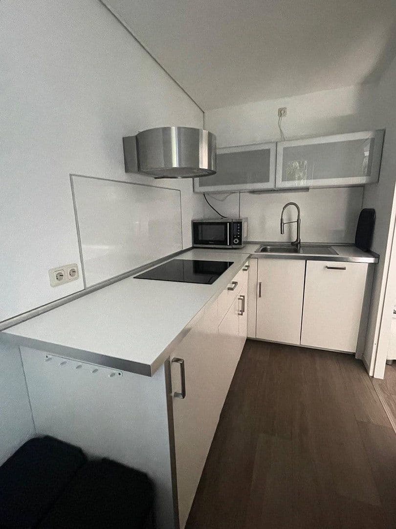Pronájem bytu 2+1 37 m², Passstraße 117, Cáchy, Severní Porýní-Vestfálsko Pronájem bytu 2+1 37 m², Passstraße 117, Cáchy, Severní Porýní-Vestfálsko