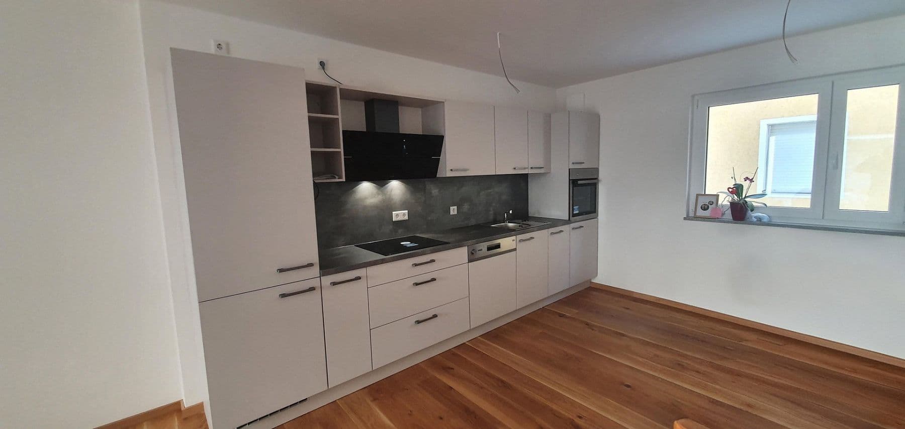Pronájem bytu 3+1 83 m², Hallertorstraße 8, Neumarkt in der Oberpfalz, Bavorsko Pronájem bytu 3+1 83 m², Hallertorstraße 8, Neumarkt in der Oberpfalz, Bavorsko