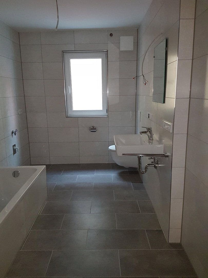 Pronájem bytu 3+1 83 m², Hallertorstraße 8, Neumarkt in der Oberpfalz, Bavorsko Pronájem bytu 3+1 83 m², Hallertorstraße 8, Neumarkt in der Oberpfalz, Bavorsko