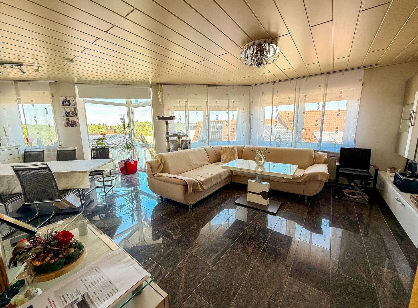 Prodej domu 170 m², pozemek 270 m², Zollernstr. 22/1, Kohlberg, Bádensko-Württembersko Prodej domu 170 m², pozemek 270 m², Zollernstr. 22/1, Kohlberg, Bádensko-Württembersko