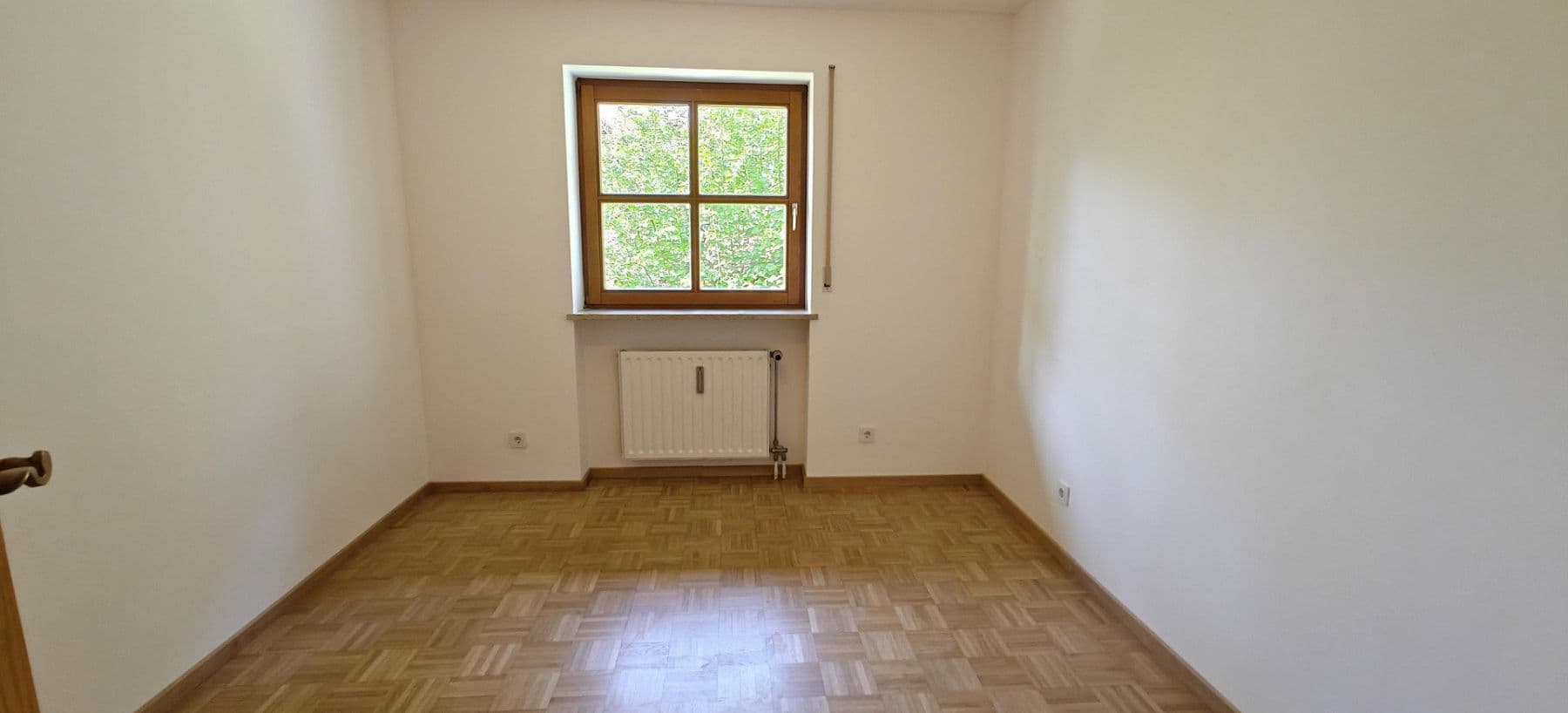 Pronájem bytu 4+1 136 m², Zinnebergerstr. 13, Glonn, Bavorsko Pronájem bytu 4+1 136 m², Zinnebergerstr. 13, Glonn, Bavorsko