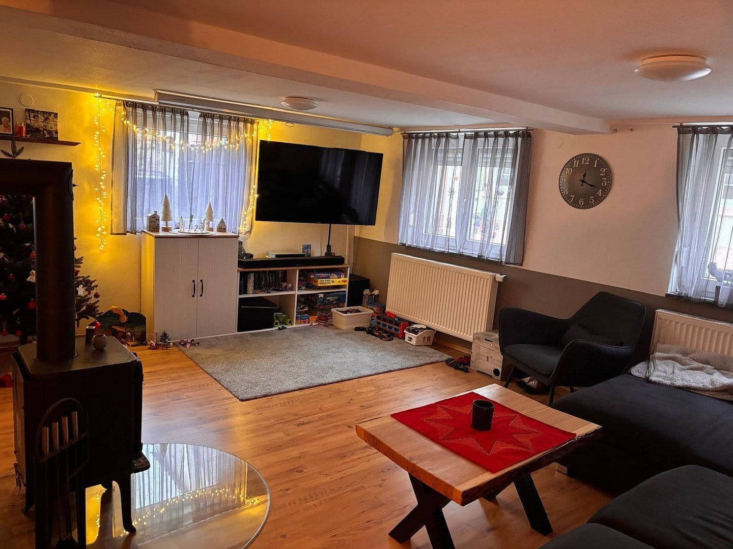 Prodej domu 122 m², pozemek 198 m², Flörsheim, Hessen Prodej domu 122 m², pozemek 198 m², Flörsheim, Hessen