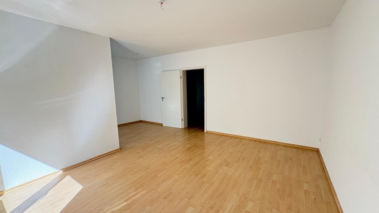 Pronájem bytu 3+1 69 m², Ziegelei 16, Aßlar, Hessen Pronájem bytu 3+1 69 m², Ziegelei 16, Aßlar, Hessen
