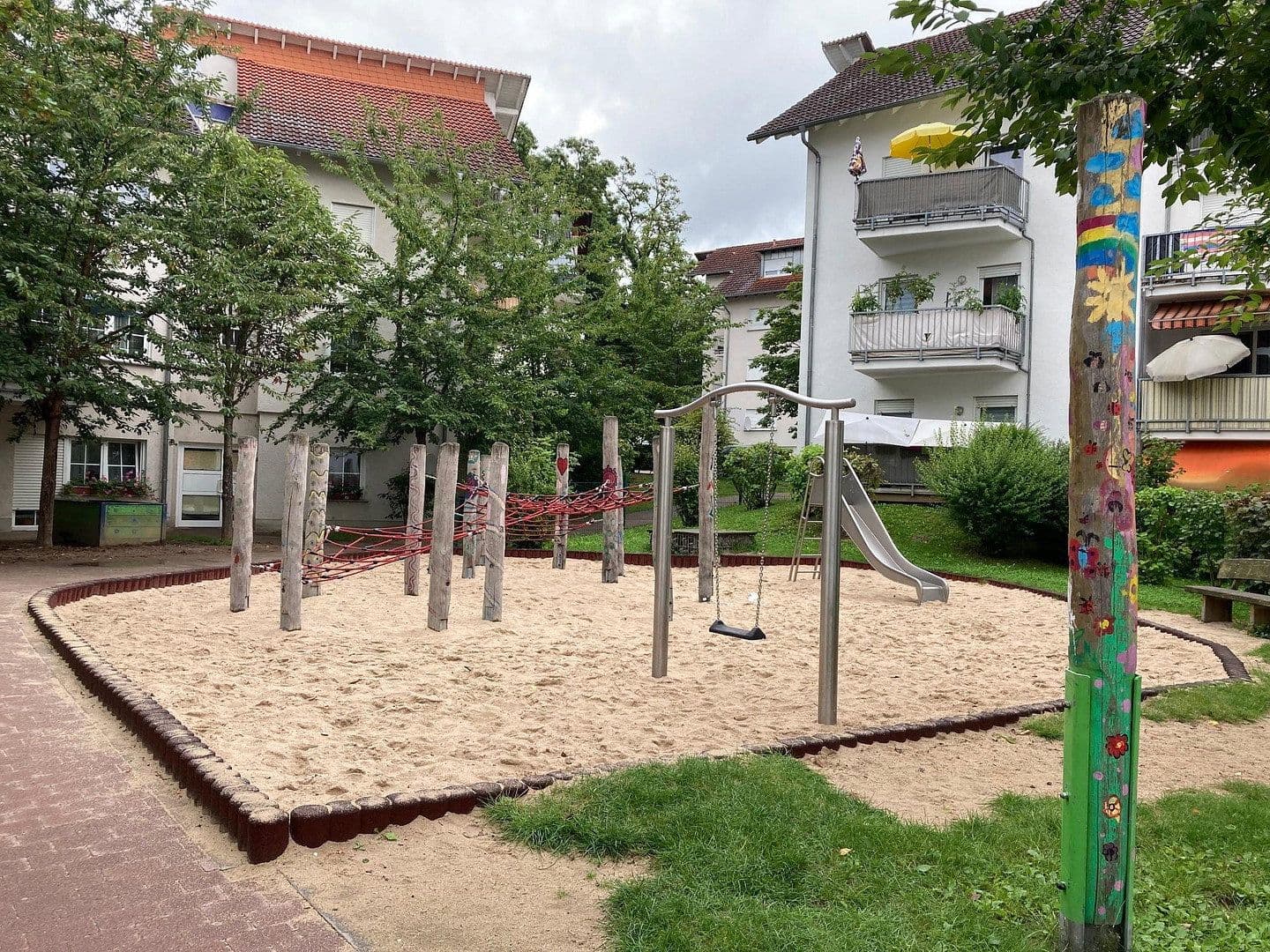 Pronájem bytu 3+1 69 m², Ziegelei 16, Aßlar, Hessen Pronájem bytu 3+1 69 m², Ziegelei 16, Aßlar, Hessen