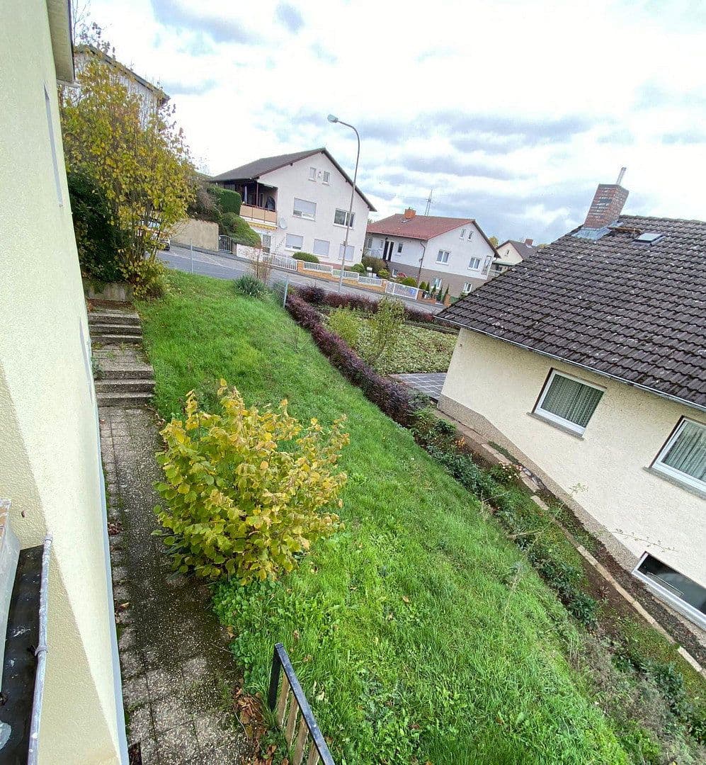Prodej domu 255 m², pozemek 524 m², Lollar, Hessen Prodej domu 255 m², pozemek 524 m², Lollar, Hessen