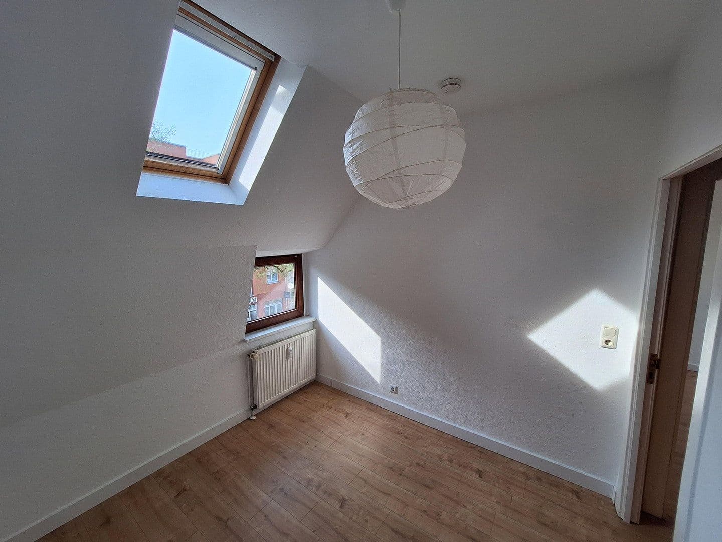 Prodej domu 248 m², pozemek 143 m², Bremen, Bremen Prodej domu 248 m², pozemek 143 m², Bremen, Bremen
