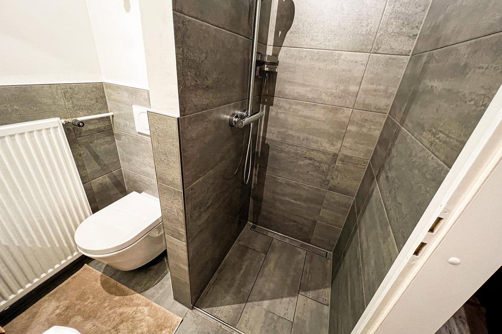 Pronájem bytu 1+1 19 m², L2 9, Mannheim, Bádensko-Württembersko Pronájem bytu 1+1 19 m², L2 9, Mannheim, Bádensko-Württembersko