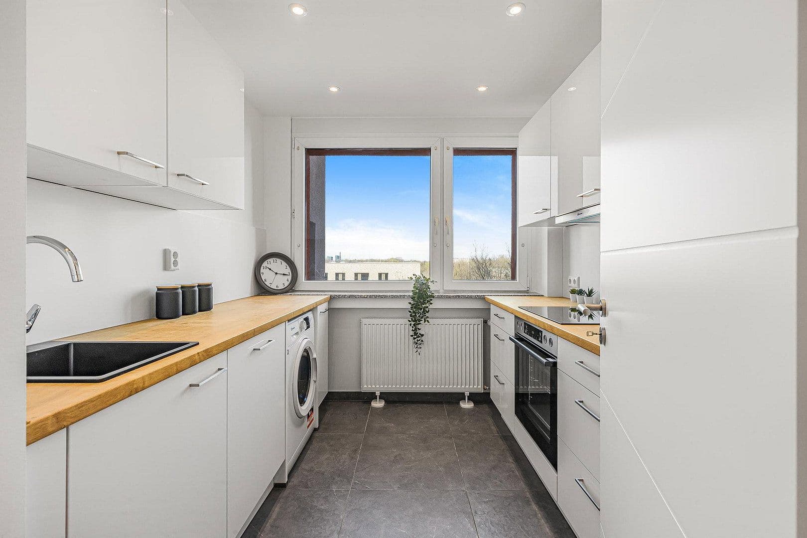 Pronájem bytu 1+1 10 m², Strehleranger 7, München, Bavorsko Pronájem bytu 1+1 10 m², Strehleranger 7, München, Bavorsko