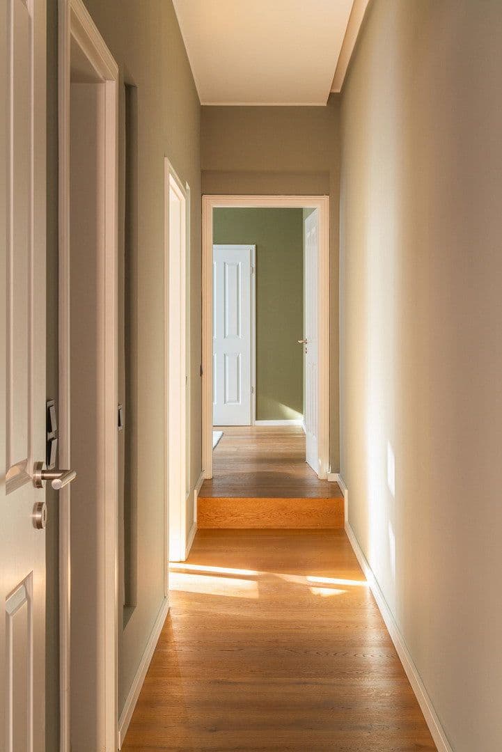 Prodej bytu 3+kk 125 m², Graefestrasse 80, Berlin, Berlín Prodej bytu 3+kk 125 m², Graefestrasse 80, Berlin, Berlín