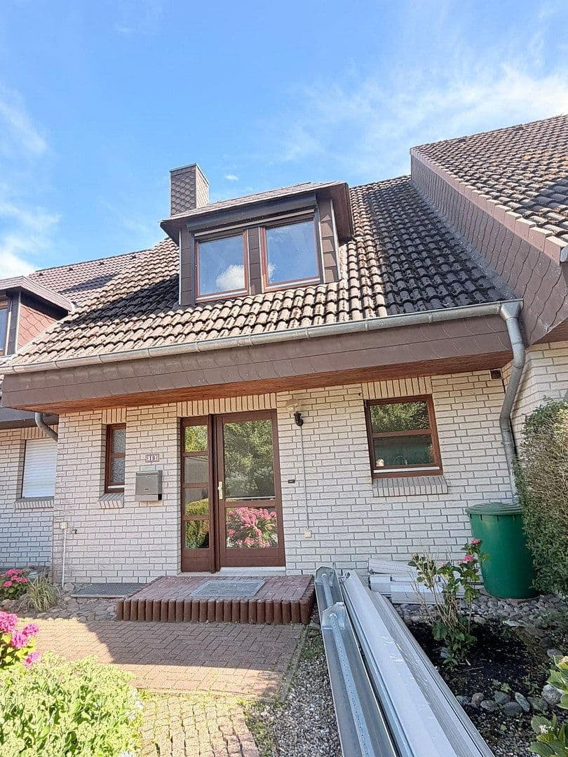Prodej domu 124 m², pozemek 300 m², Königsberger Straße 1b, Scharbeutz, Šlesvicko-Holštýnsko Prodej domu 124 m², pozemek 300 m², Königsberger Straße 1b, Scharbeutz, Šlesvicko-Holštýnsko