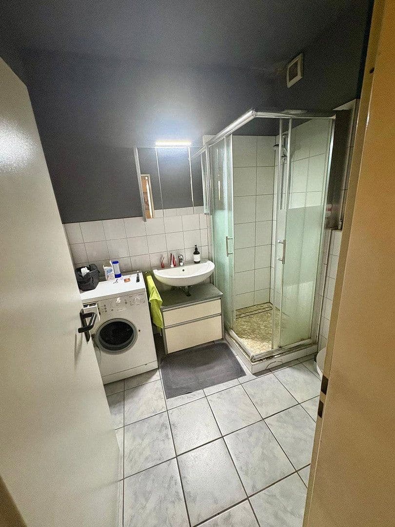 Prodej bytu 1+1 50 m², Follerstraße, 100 A, Köln, Severní Porýní-Vestfálsko Prodej bytu 1+1 50 m², Follerstraße, 100 A, Köln, Severní Porýní-Vestfálsko