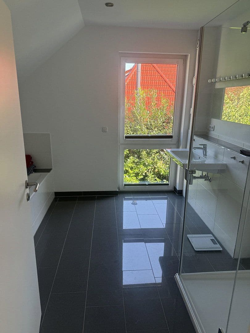 Pronájem domu 121 m², pozemek 400 m², Hamburg, Hamburg Pronájem domu 121 m², pozemek 400 m², Hamburg, Hamburg