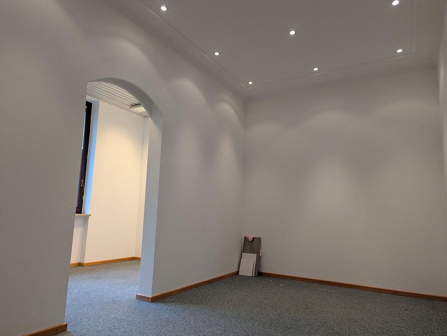 Prodej nebytového prostoru 55 m², Germering-Unterpfaffenhofen, Bavorsko Prodej nebytového prostoru 55 m², Germering-Unterpfaffenhofen, Bavorsko