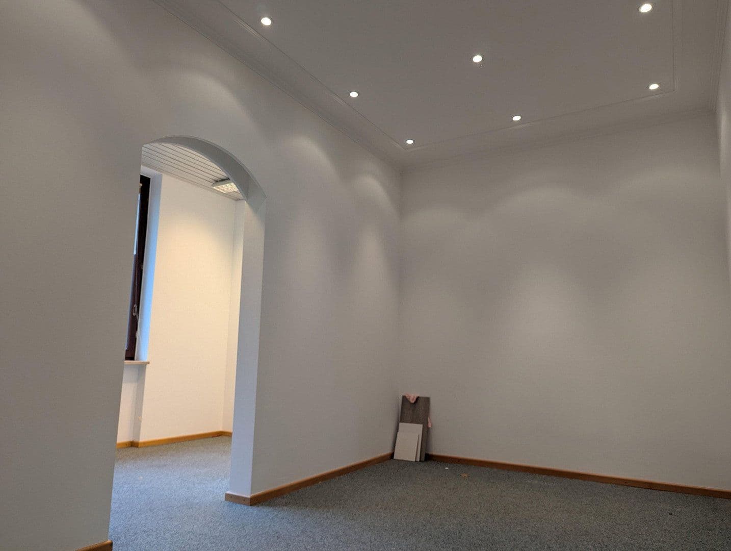 Prodej nebytového prostoru 55 m², Germering-Unterpfaffenhofen, Bavorsko Prodej nebytového prostoru 55 m², Germering-Unterpfaffenhofen, Bavorsko