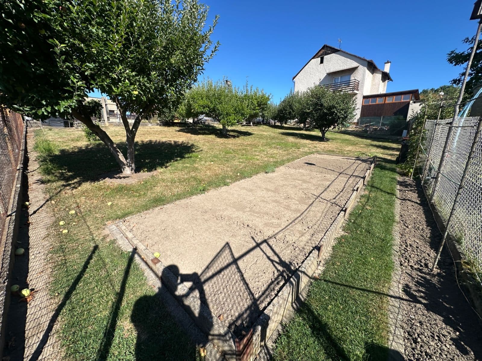 Prodej pozemku 404 m², Dvůr Králové nad Labem, Královéhradecký kraj Prodej pozemku 404 m², Dvůr Králové nad Labem, Královéhradecký kraj