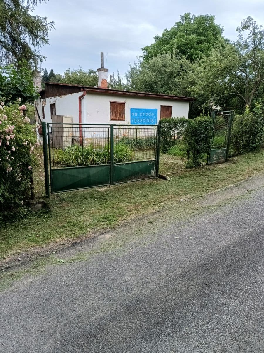 Prodej chaty, chalupy 62 m², pozemek 504 m², Lesní, Zadní Třebaň, Středočeský kraj Prodej chaty, chalupy 62 m², pozemek 504 m², Lesní, Zadní Třebaň, Středočeský kraj