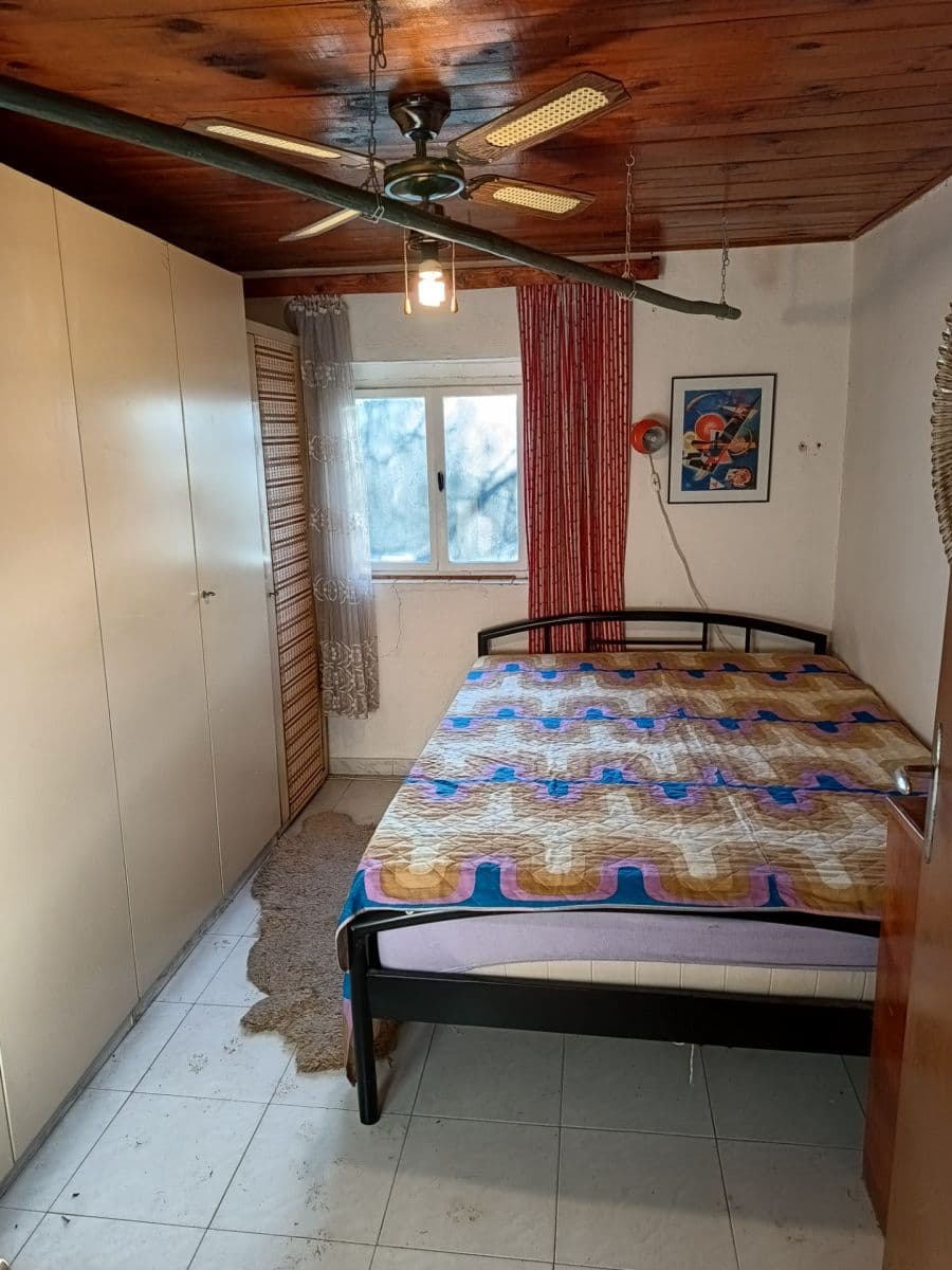 Prodej chaty, chalupy 62 m², pozemek 504 m², Lesní, Zadní Třebaň, Středočeský kraj Prodej chaty, chalupy 62 m², pozemek 504 m², Lesní, Zadní Třebaň, Středočeský kraj