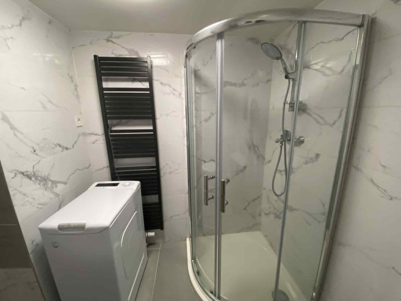 Pronájem bytu 2+1 47 m², Plzeňská, Praha, Praha Pronájem bytu 2+1 47 m², Plzeňská, Praha, Praha