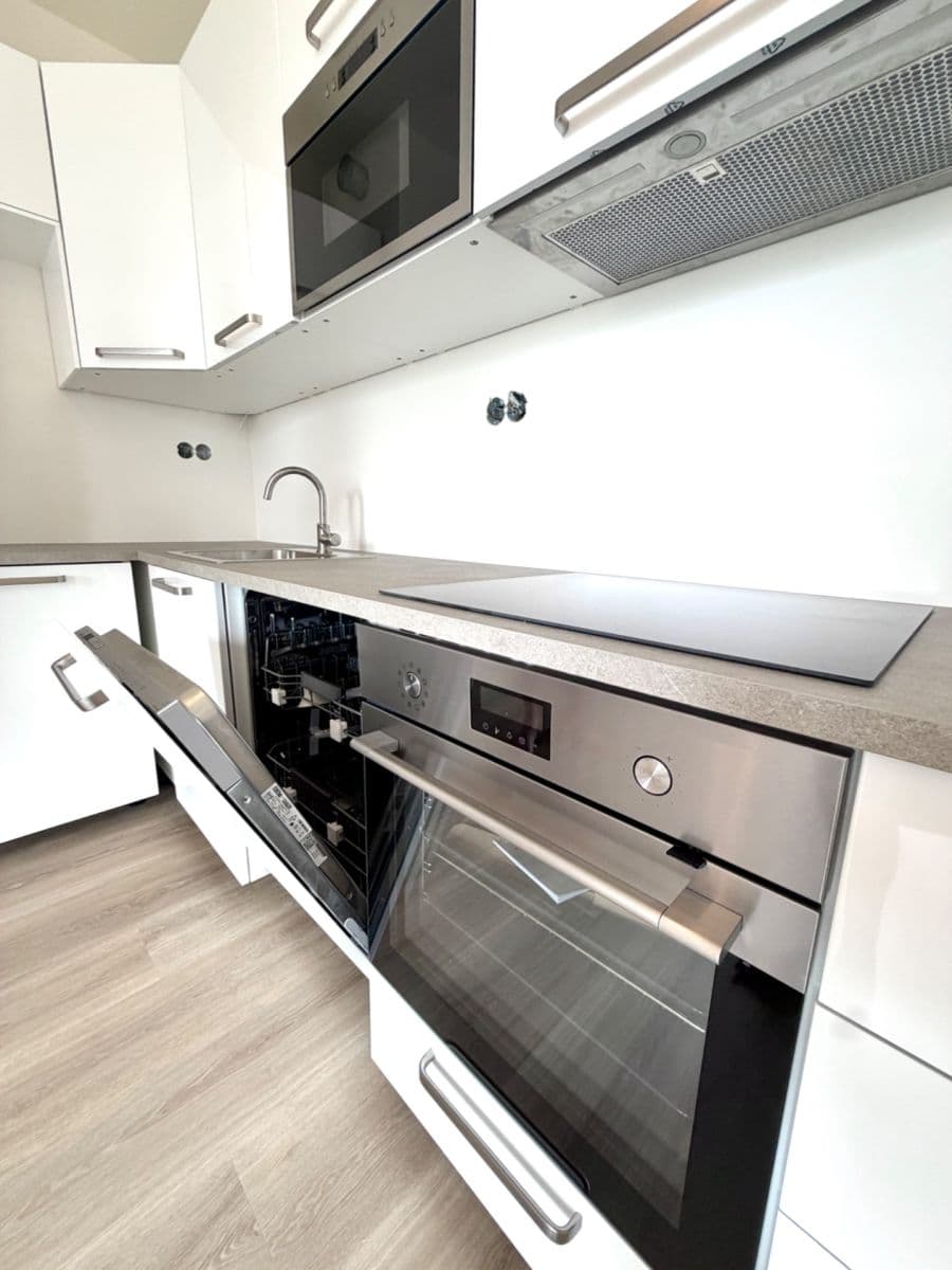 Pronájem bytu 2+kk 55 m², Divíškové, Praha, Praha Pronájem bytu 2+kk 55 m², Divíškové, Praha, Praha